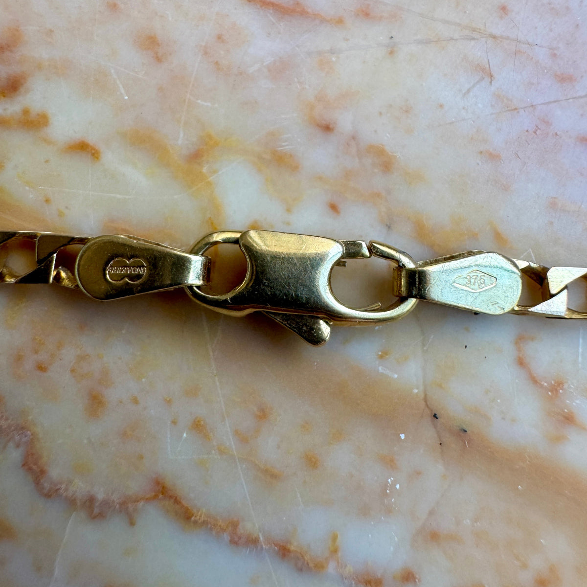 Vintage 9ct Unoaerre BEST LINK necklace - a new favourite!
