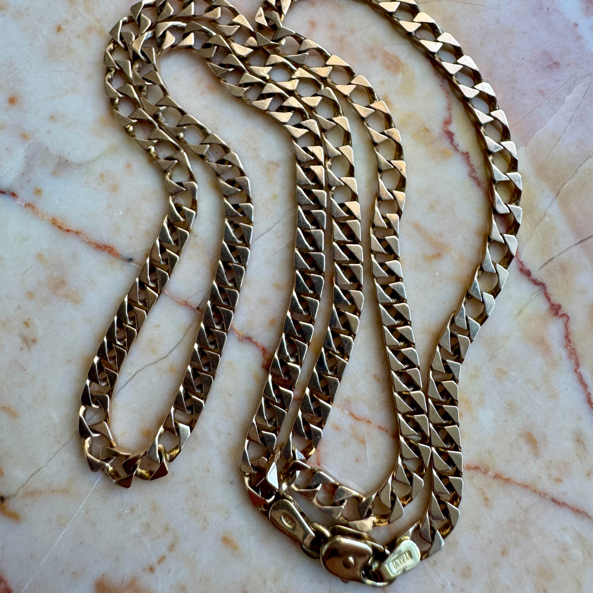 Vintage 9ct Unoaerre disco link necklace! (I could be making that up lol)