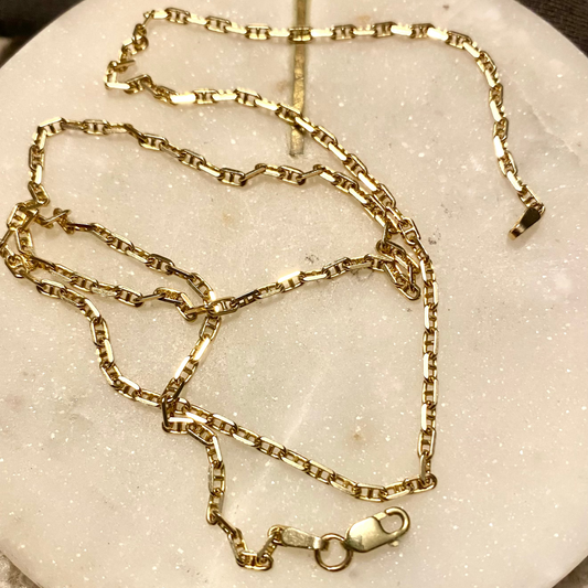 Vintage 14ct mini mariner chain