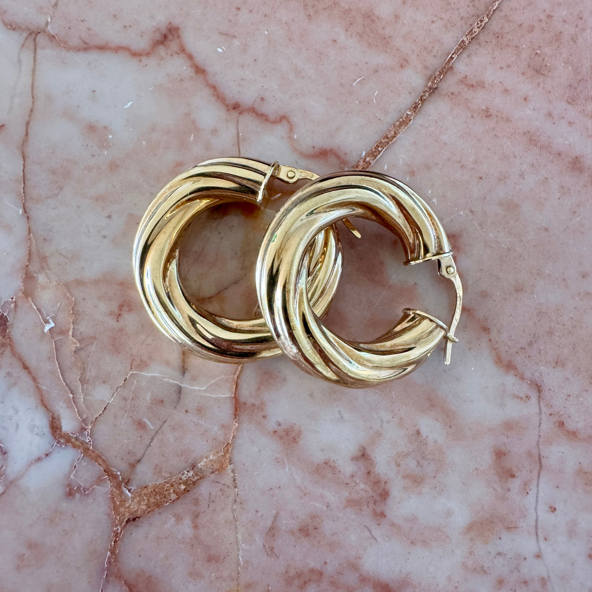 SUPER CHUBBY 9ct Unoaerre twisted hoops with full British hallmarks!!