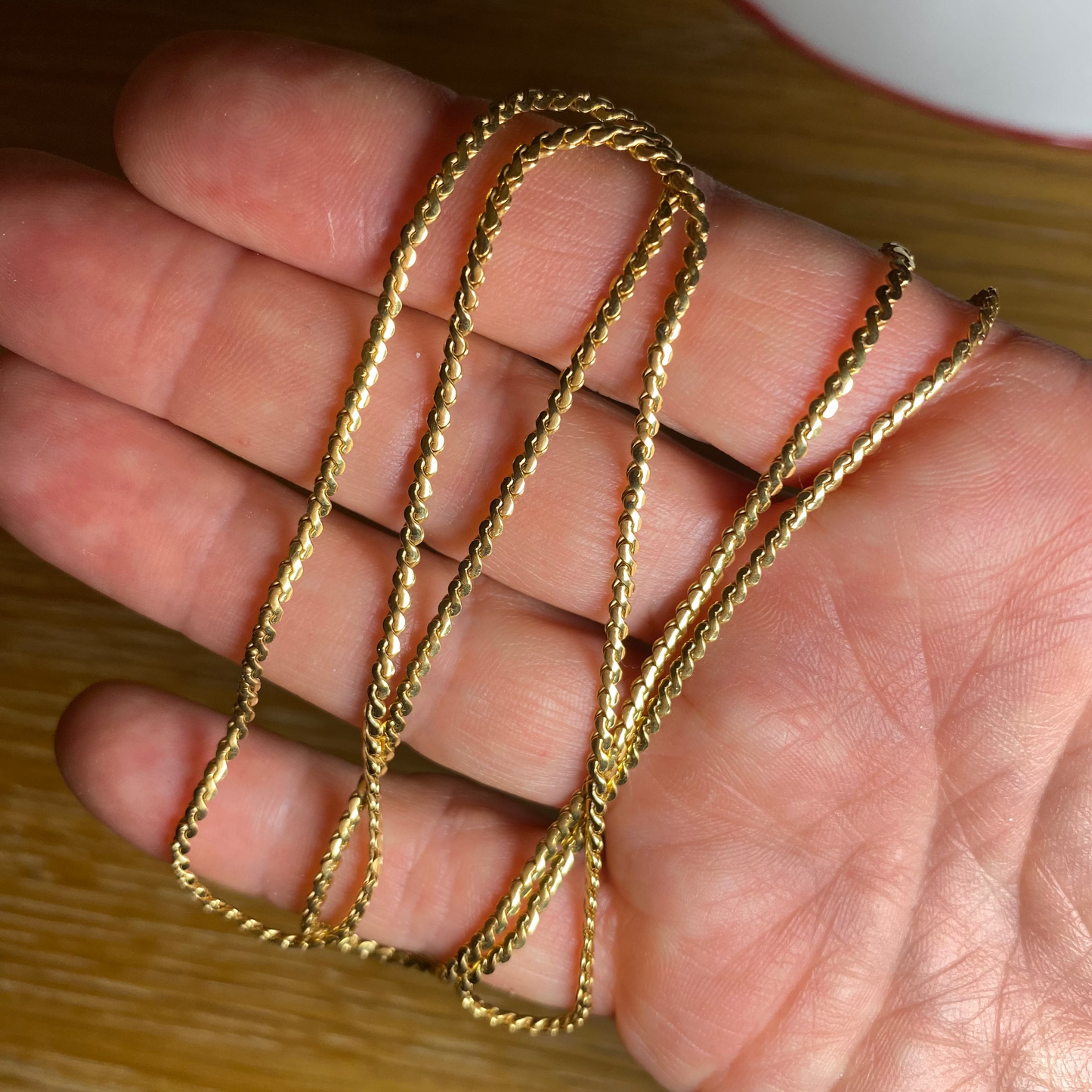 SOLD - Vintage 9ct Serpentine slinky necklace - super buttery!