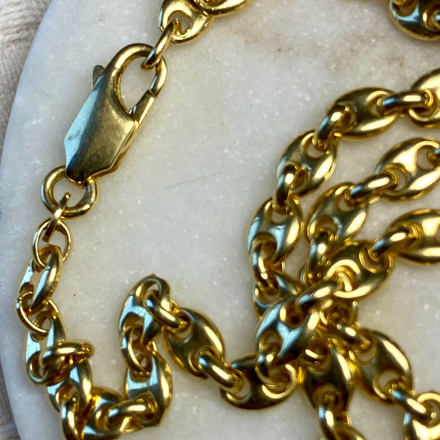 Heavy vintage 18ct Italian puffy mariner link chain - RARE