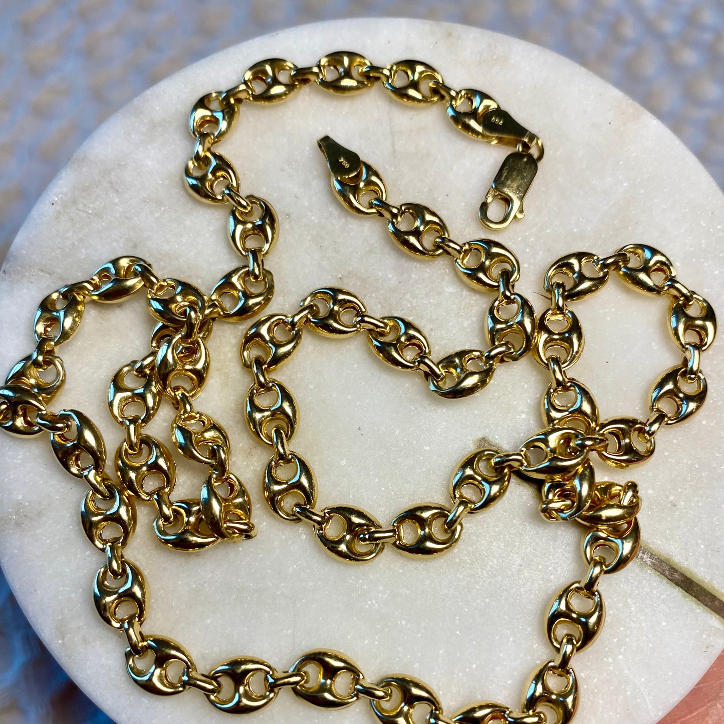 Vintage 18ct semi hollow puffy mariner link chain - RARE!