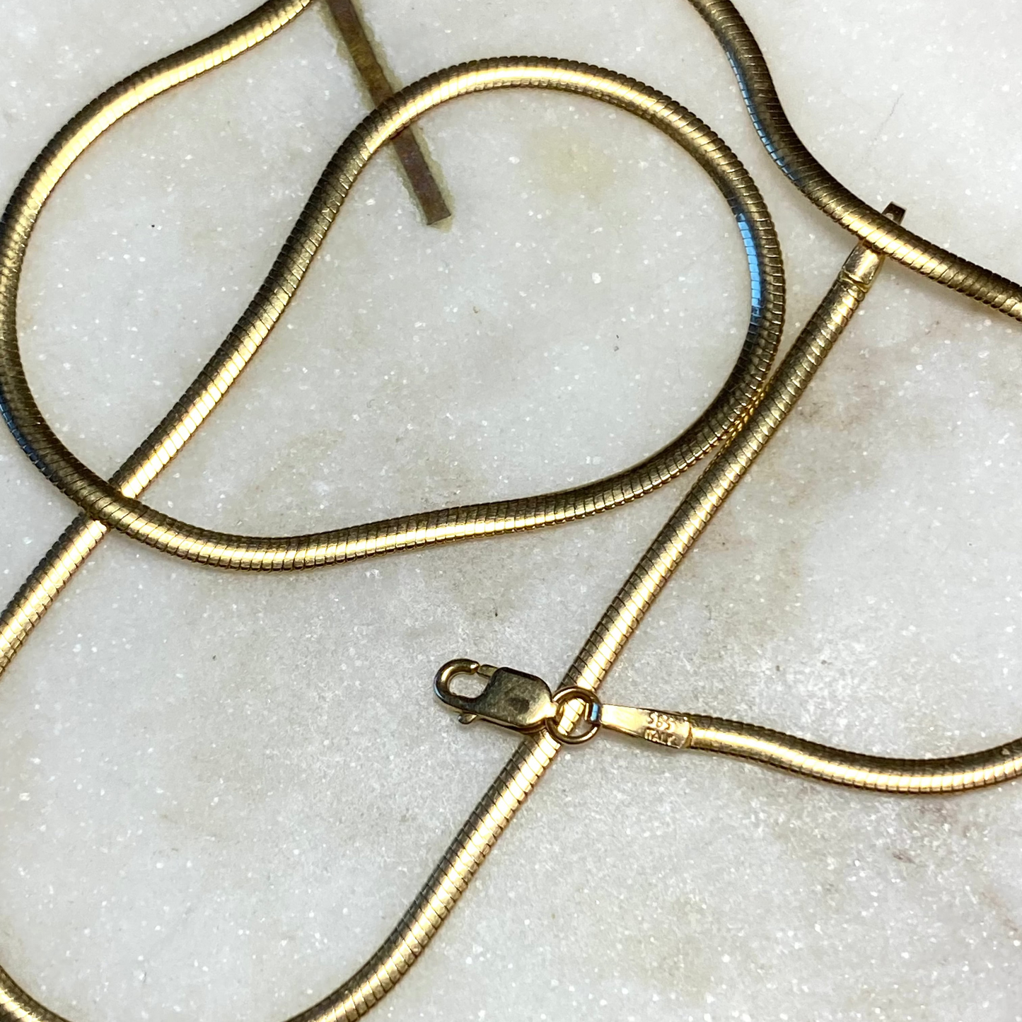 SOLD ----- Vintage 14ct SUPER slinky snake chain