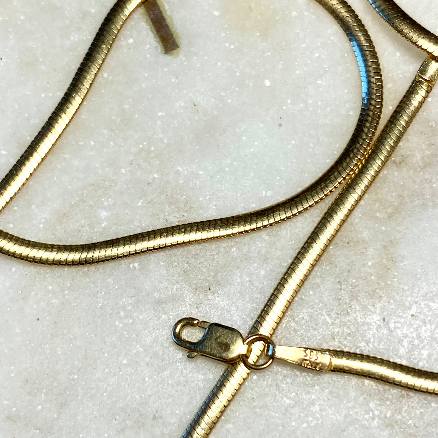 SOLD ----- Vintage 14ct SUPER slinky snake chain