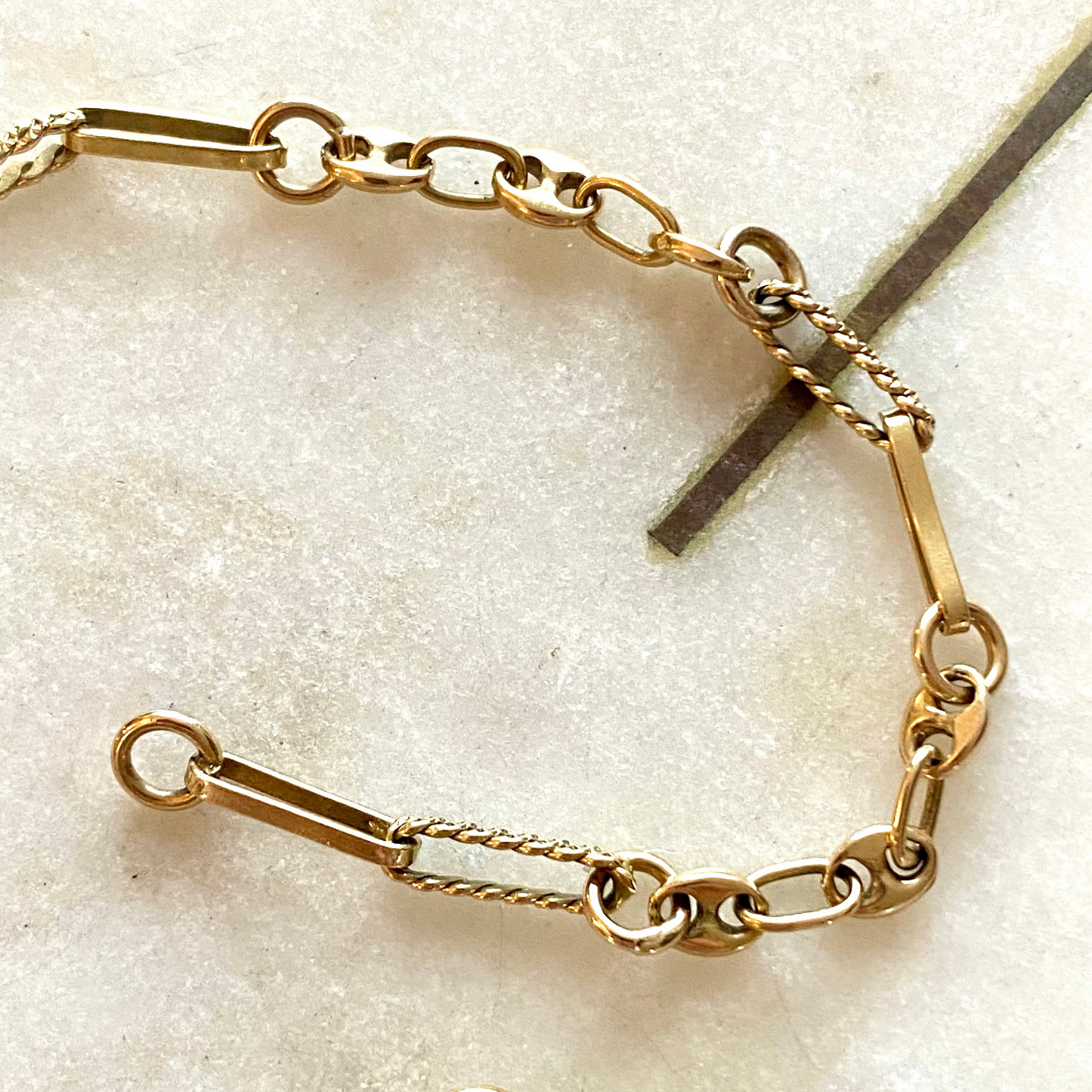 Vintage 18ct puffy mariner twisted trombone bracelet