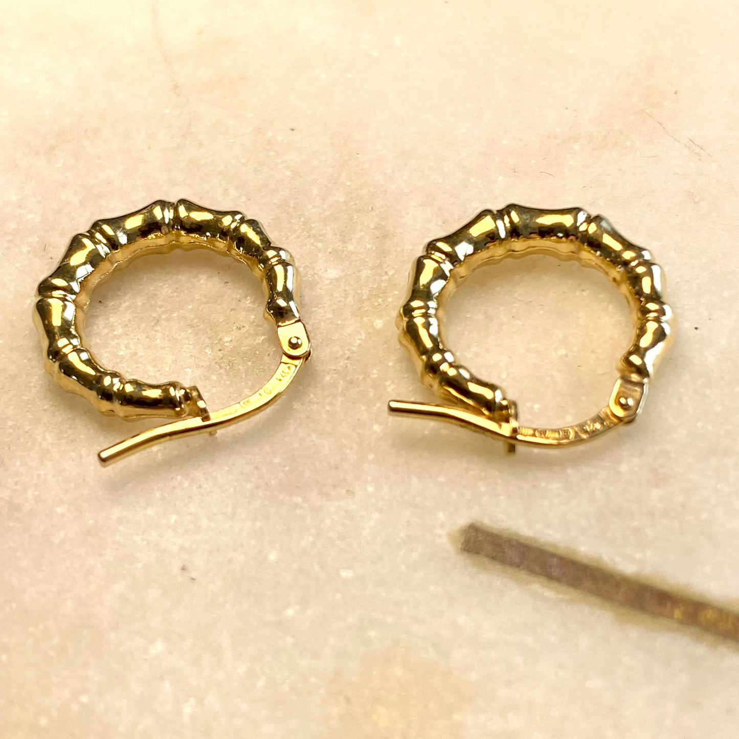 Vintage 9ct gold UnoAErre mini bamboo hoop earrings