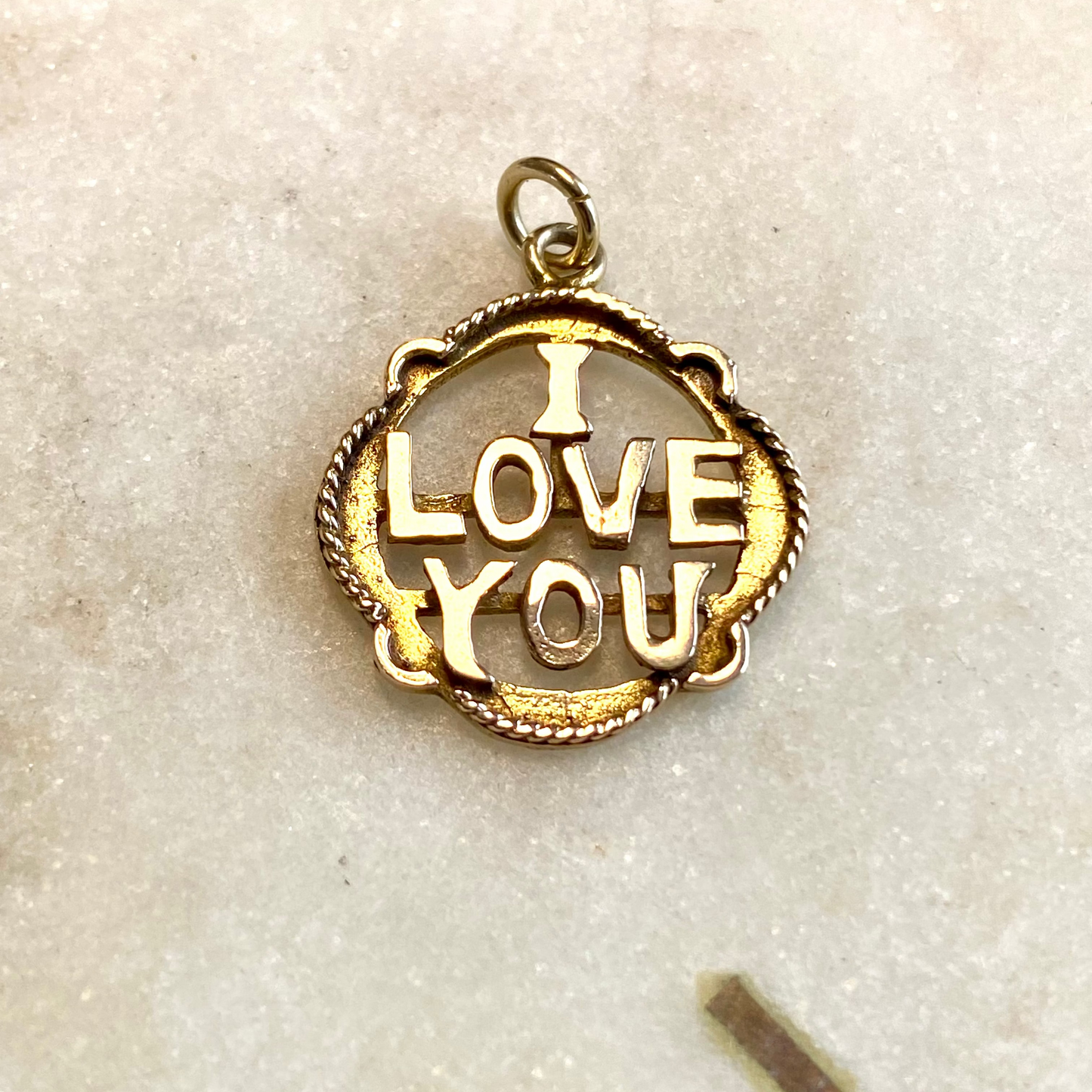 Vintage 9ct gold I Love You nautical pendant - RARE