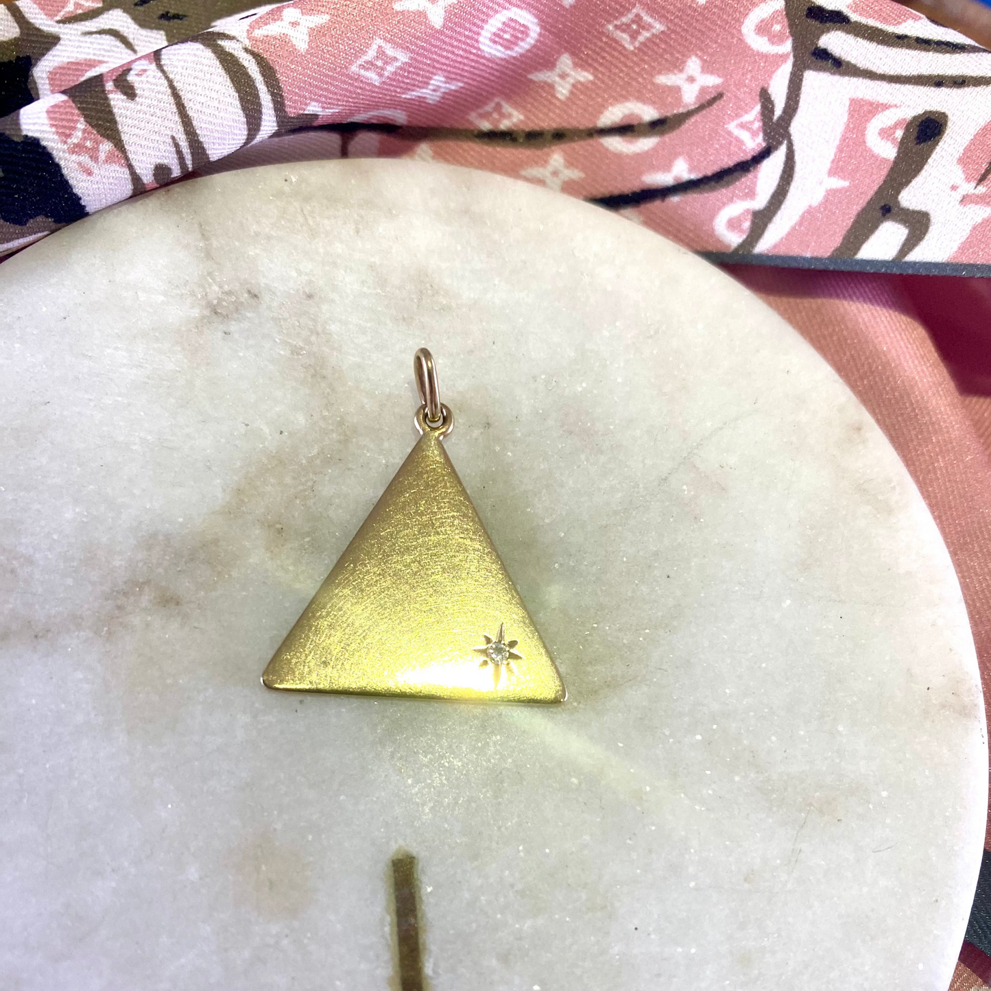 Vintage 9ct triangle pendant with diamond feature - RARE