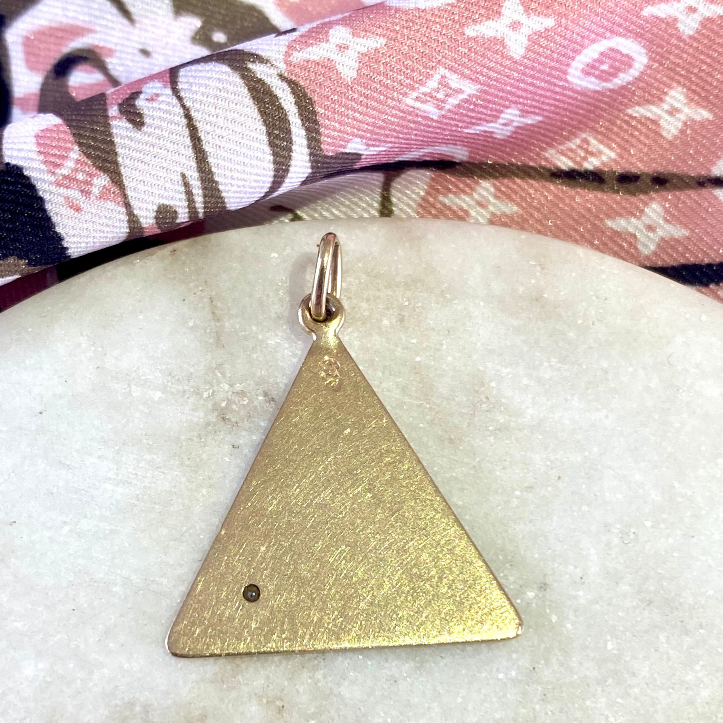 Vintage 9ct triangle pendant with diamond feature - RARE