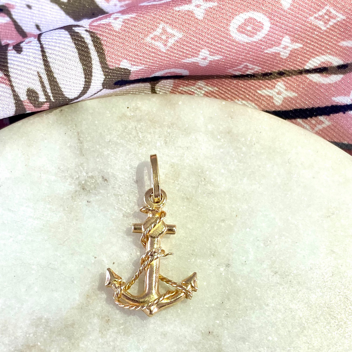 SOLD   Buttery Italian made 18ct gold anchor pendant