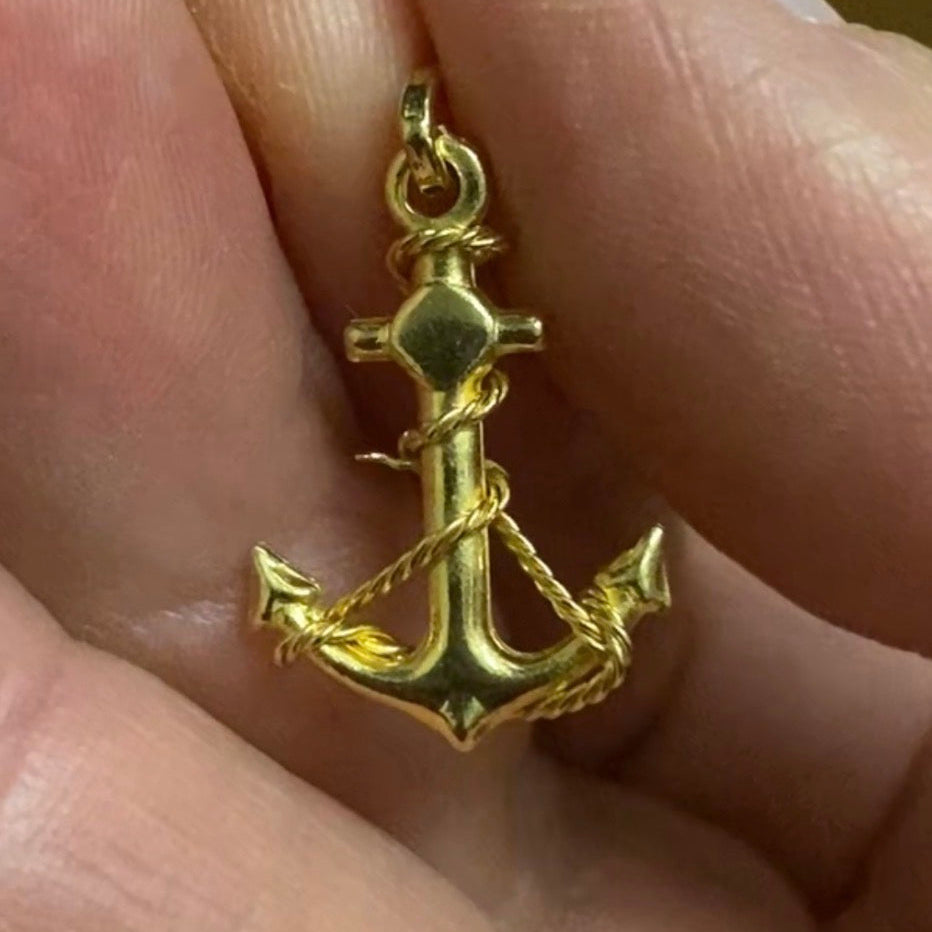 SOLD   Buttery Italian made 18ct gold anchor pendant