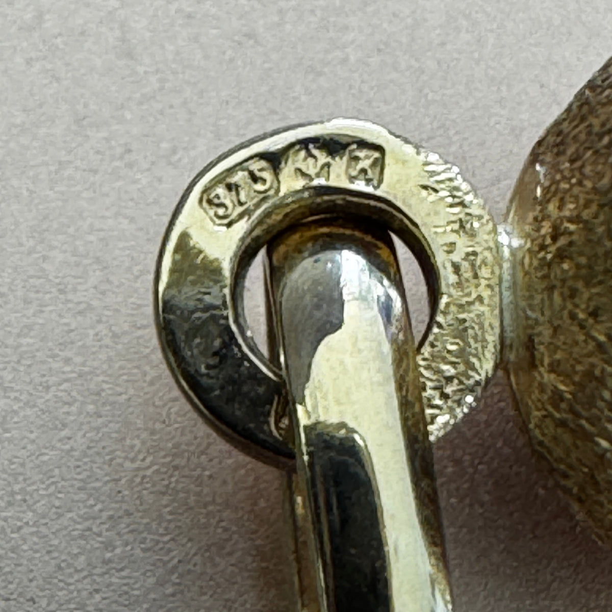 GIANT shimmering 1984 Unoaerre 9ct Cornicello with UK hallmarks