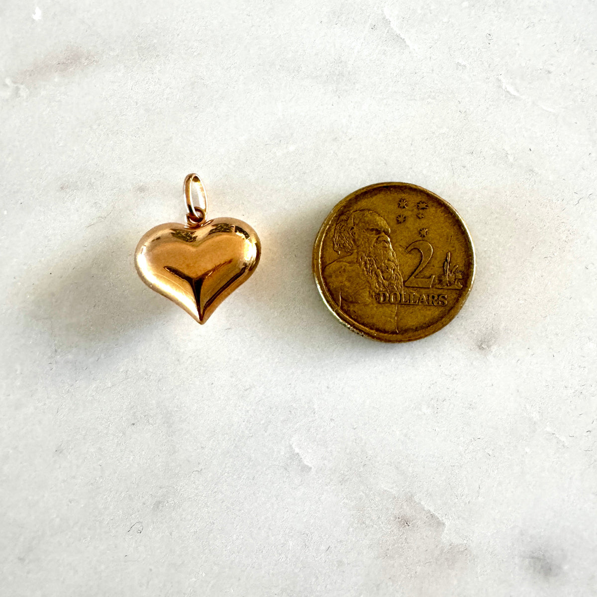 Rosy tone gold puffy heart pendant!