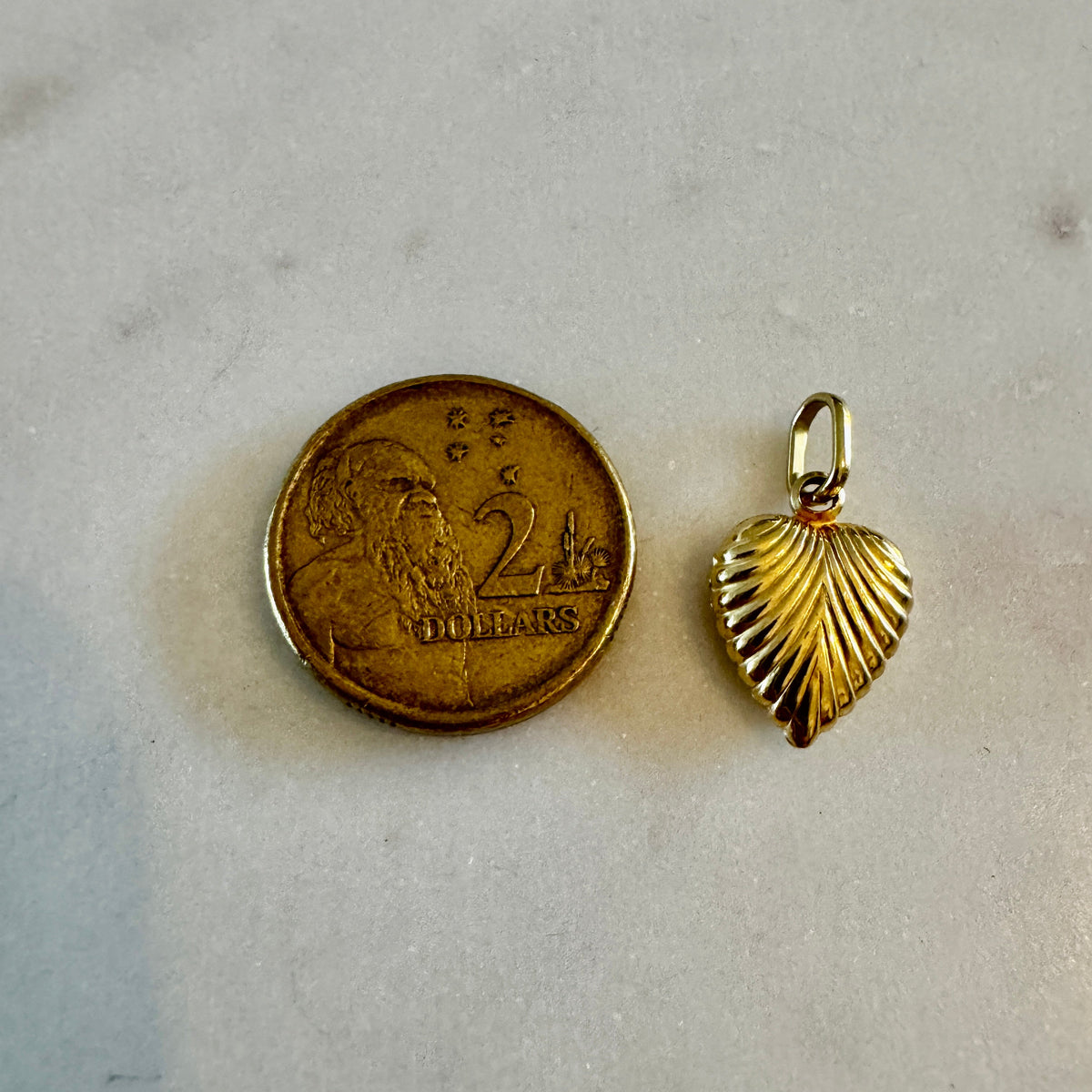 18ct Italian sunray style puffy heart! Divine!