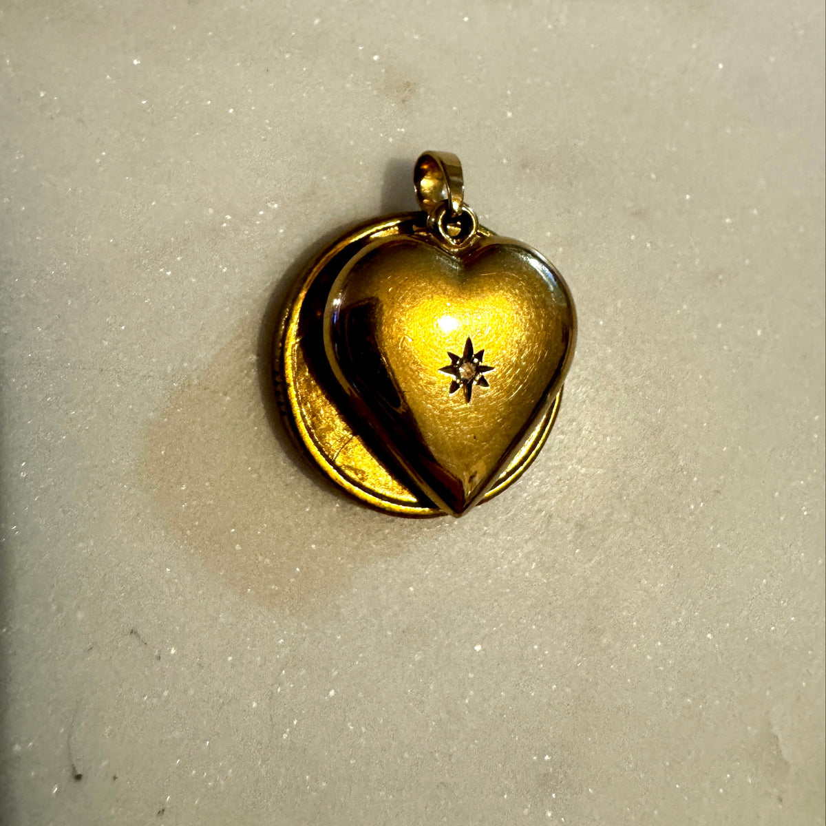 Big 9ct SOLID puffy heart with diamond! Heavy!!