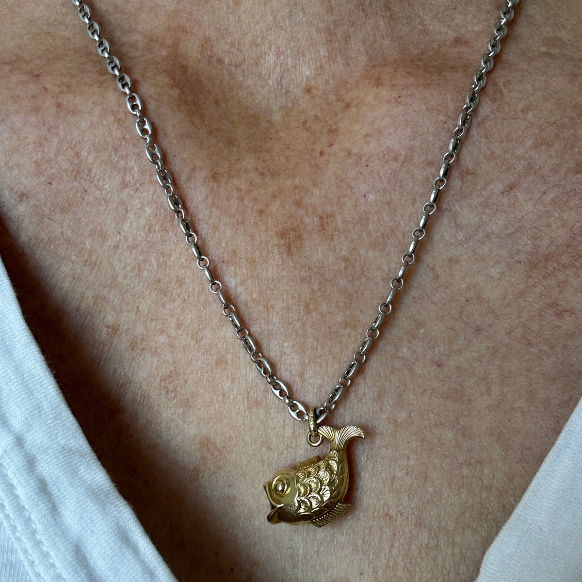 Vintage 14ct PUFFY fish pendant - this one is very special!!