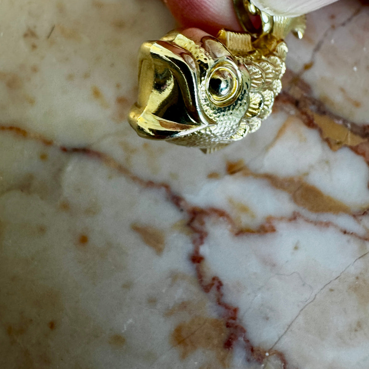 Vintage 14ct PUFFY fish pendant - this one is very special!!