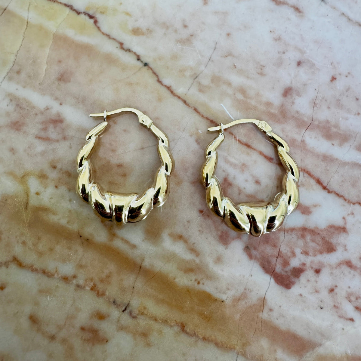 9ct Vintage Unoaerre croissant hoops - so beautiful