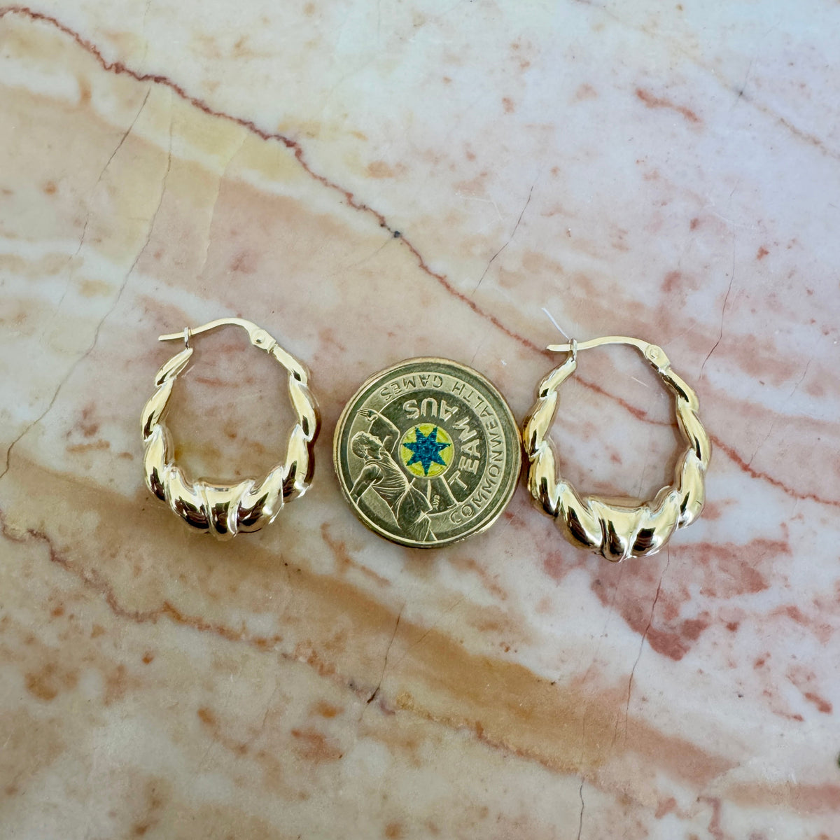 9ct Vintage Unoaerre croissant hoops - so beautiful