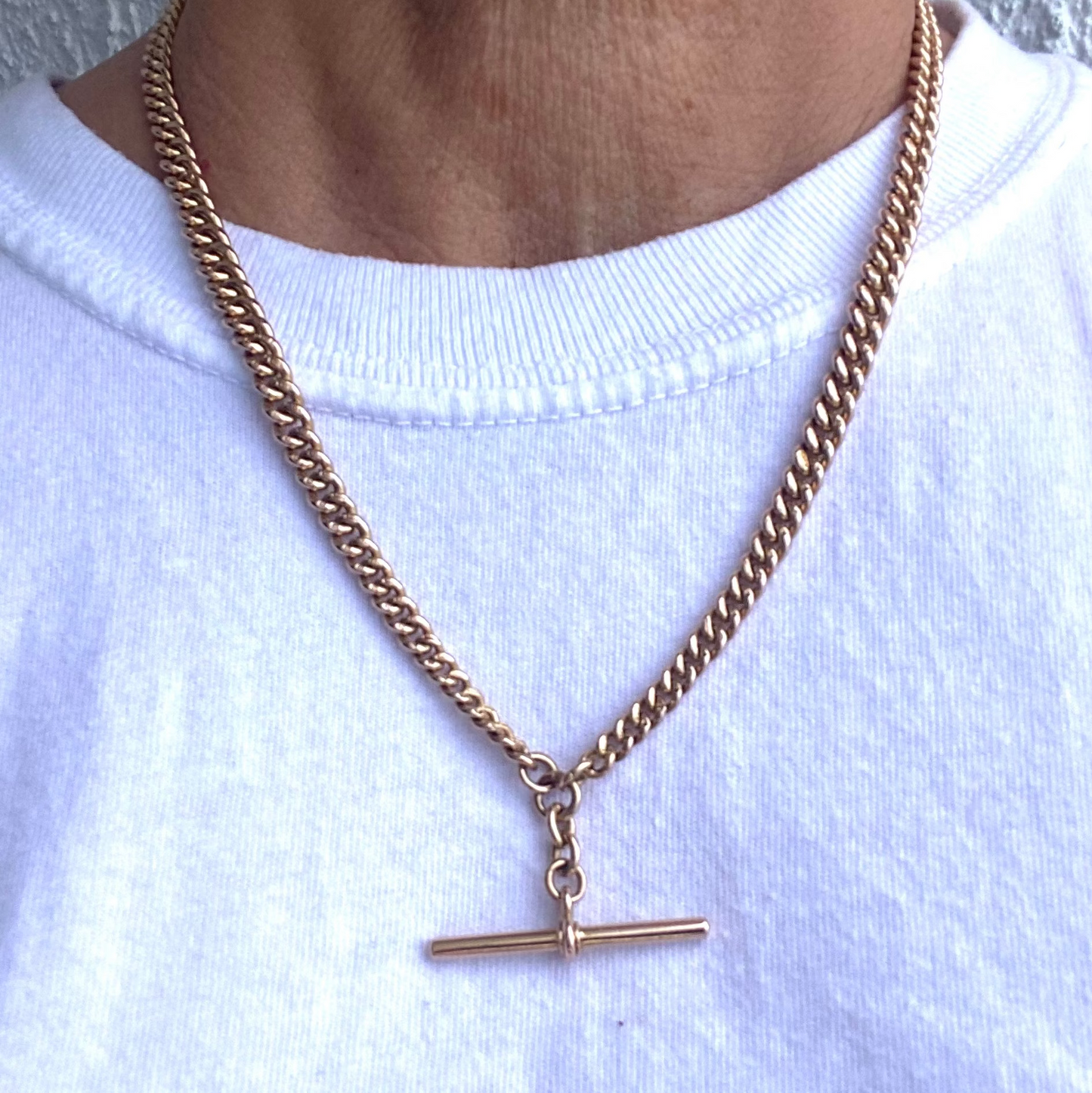 Sold - Solid gold graduated curb link albert necklace with T-bar - fully stamped!!!!