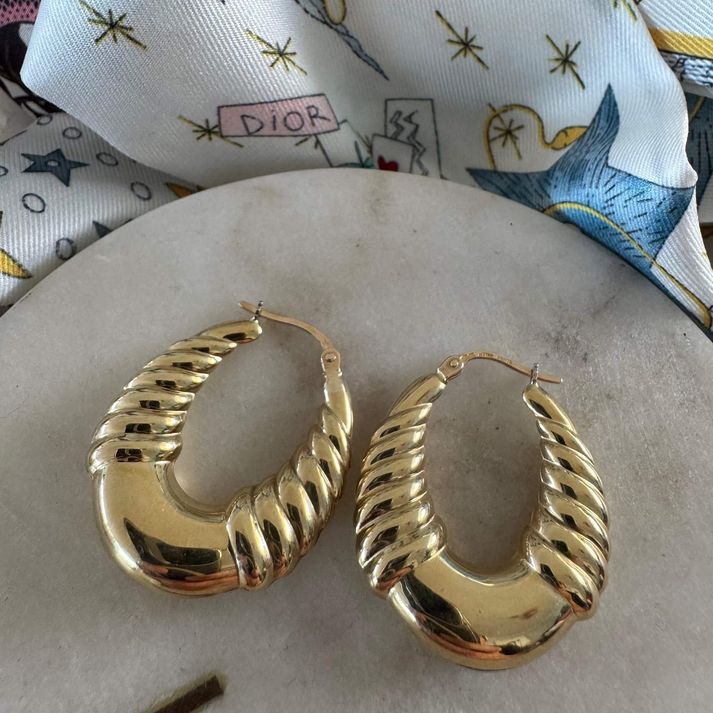RARE and FAVOURITES!! Vintage puffy croissant hoop earrings - Incredible condition