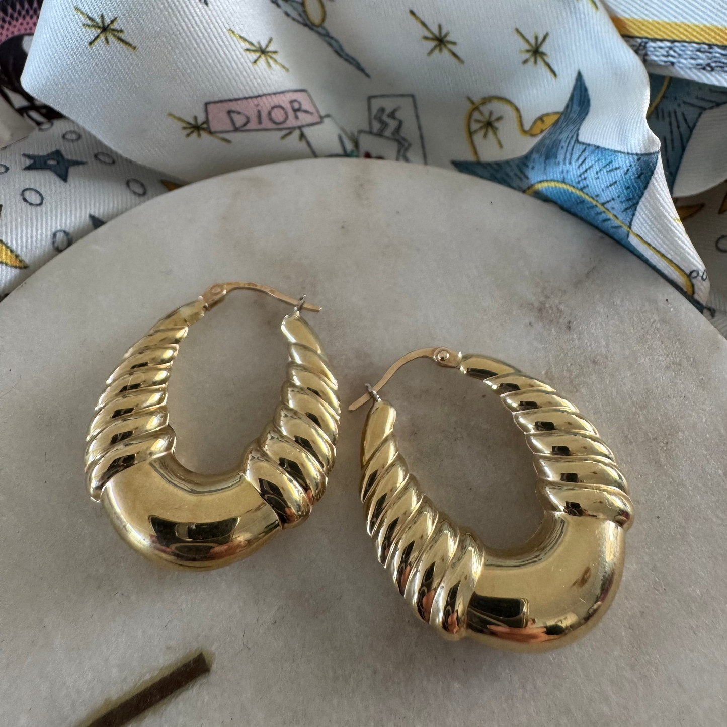 RARE and FAVOURITES!! Vintage puffy croissant hoop earrings - Incredible condition