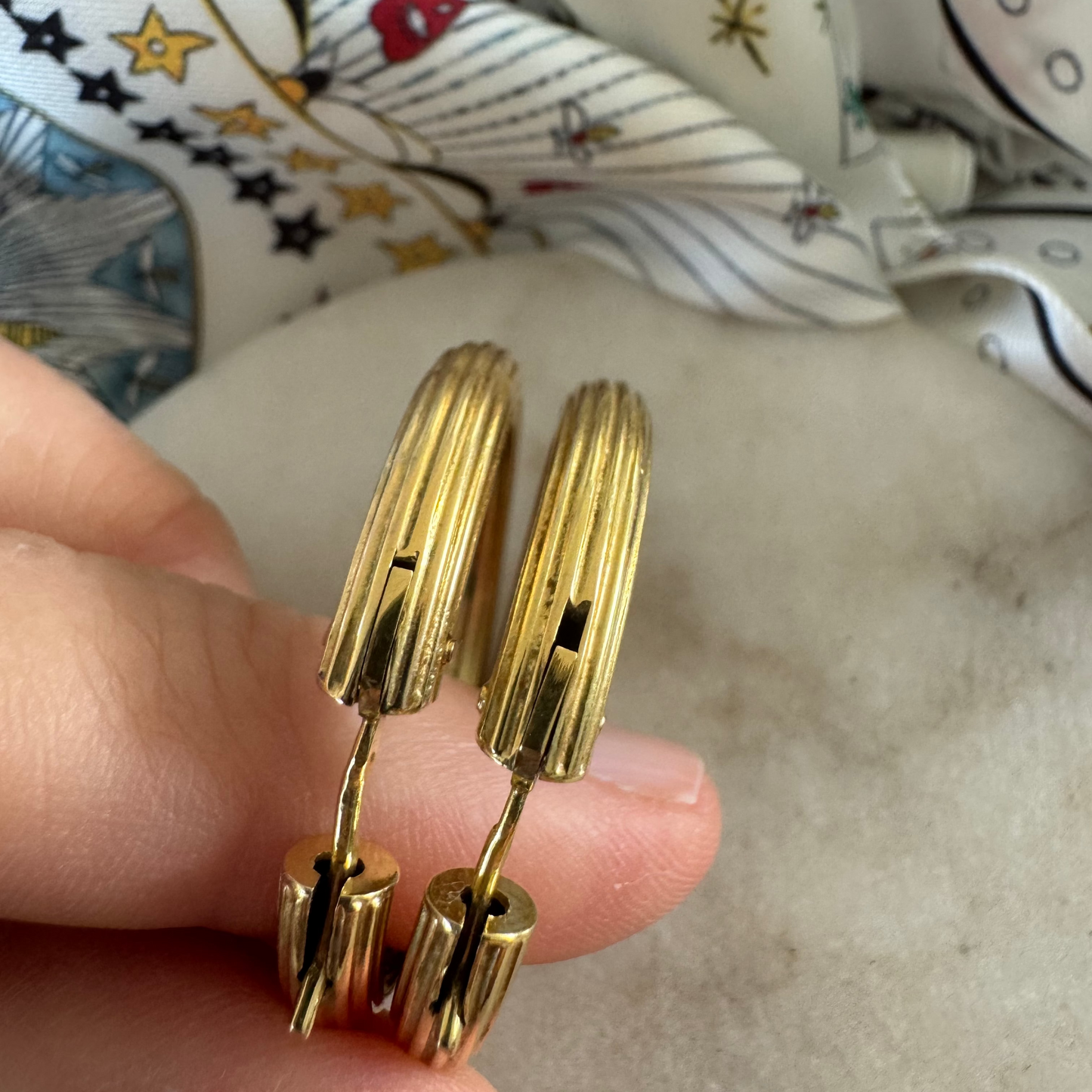 Vintage Italian 9ct gold large ribbed hoop earrings