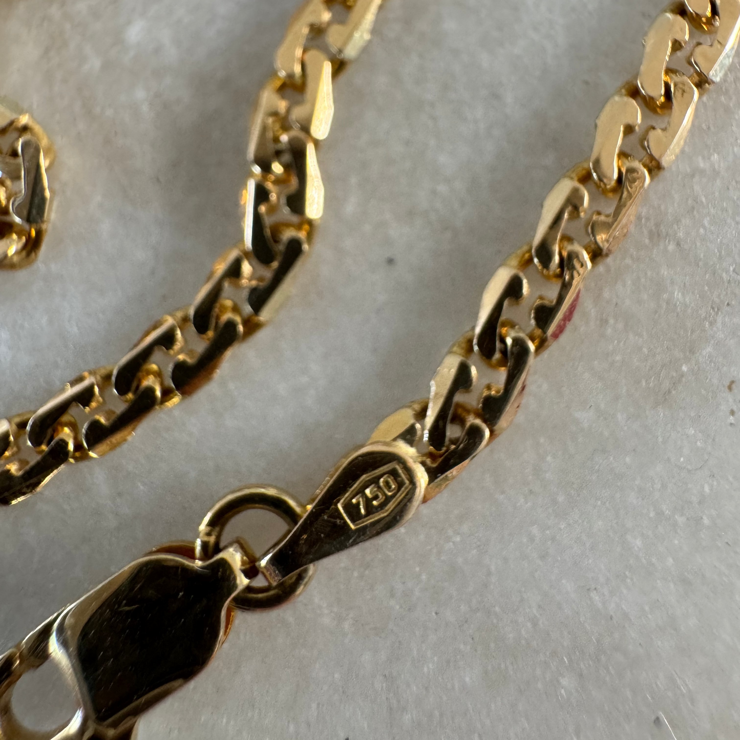 Vintage 18ct G link necklace - super slinky and buttery!