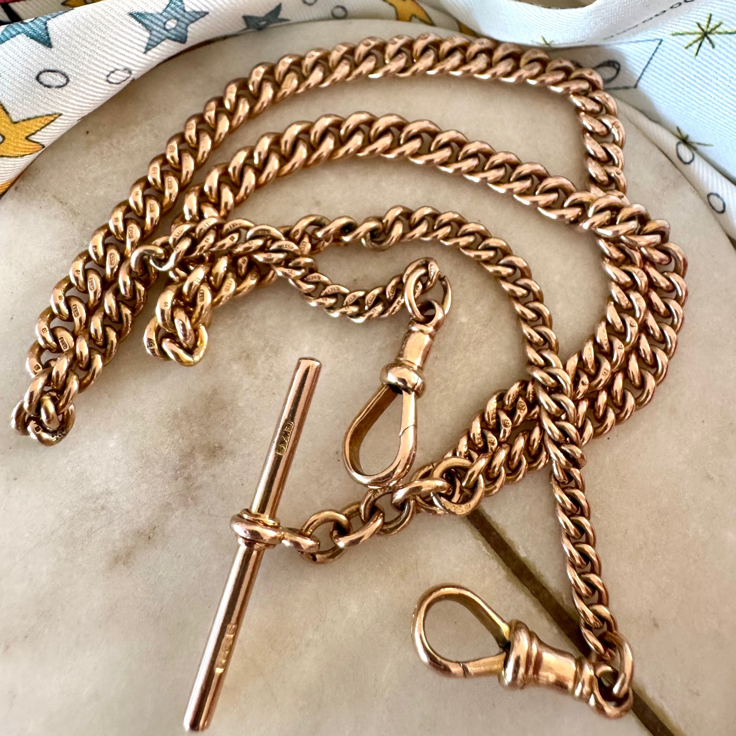 Sold - Solid gold graduated curb link albert necklace with T-bar - fully stamped!!!!
