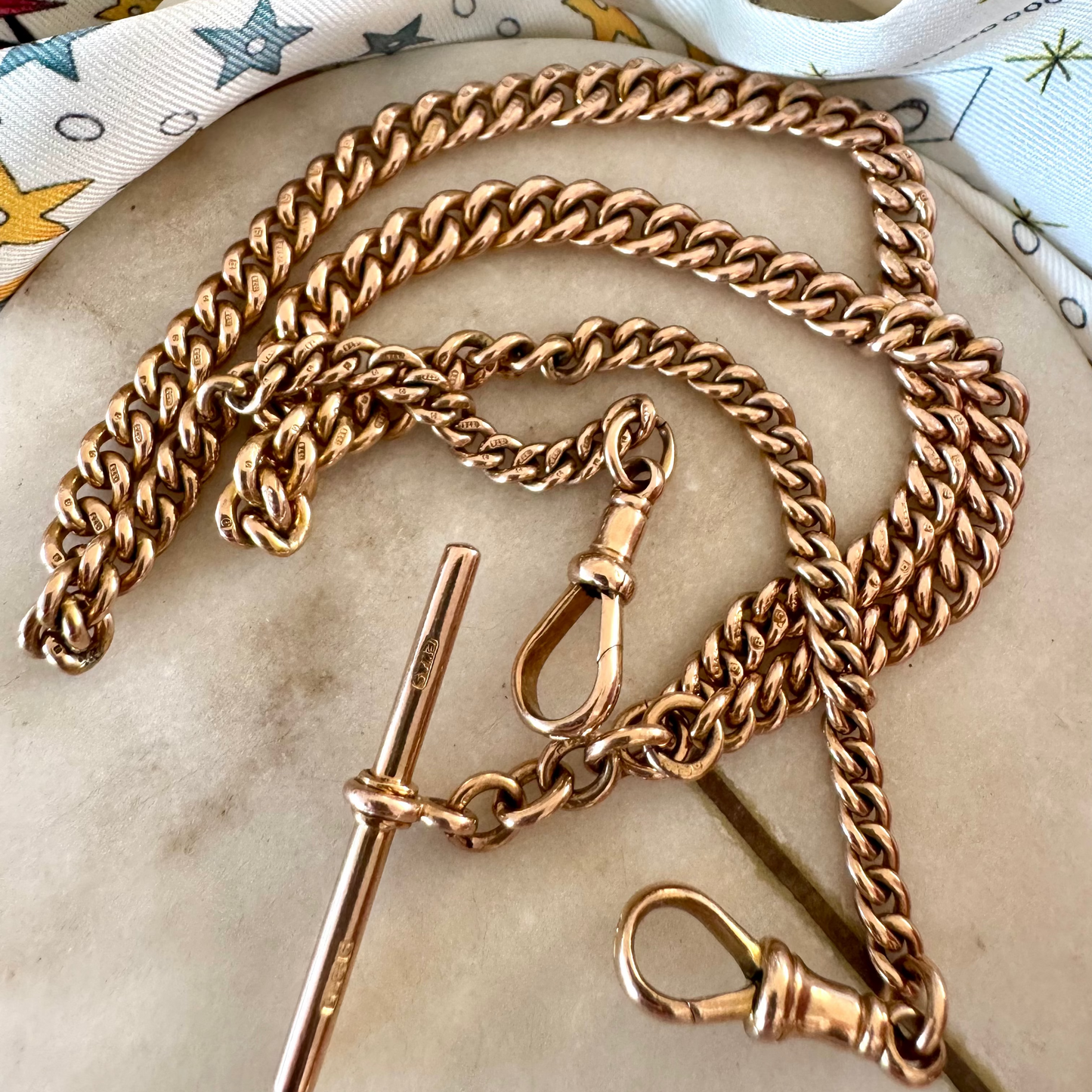 Sold - Solid gold graduated curb link albert necklace with T-bar - fully stamped!!!!